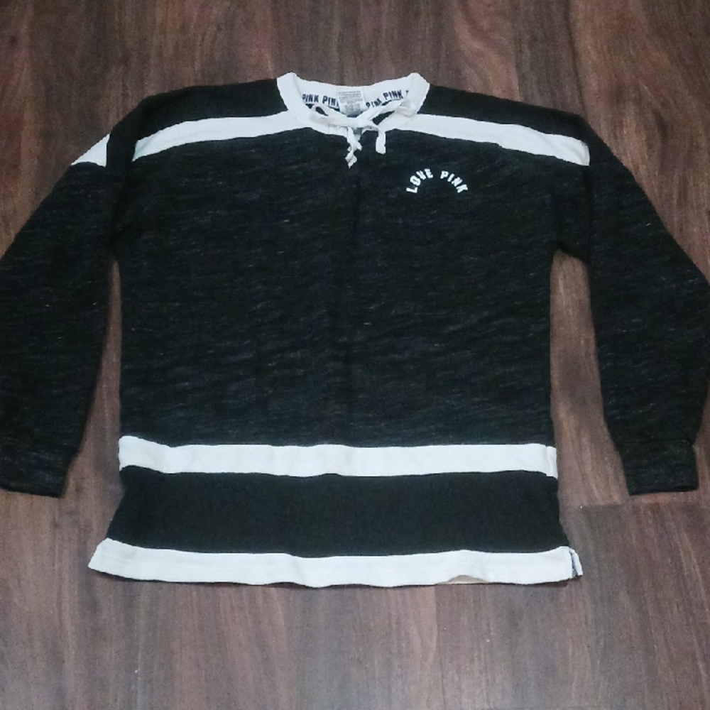 PINK Victoria's Secret Black and White Long Sleeve Tee